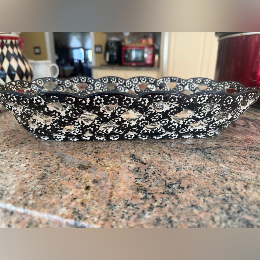 Temp-Tations Black and White Lattice Serving Tray
